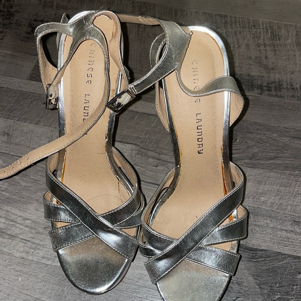 Silver pageant heels